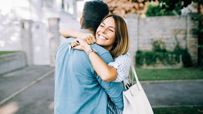 241205_Lares17_01_STOCK