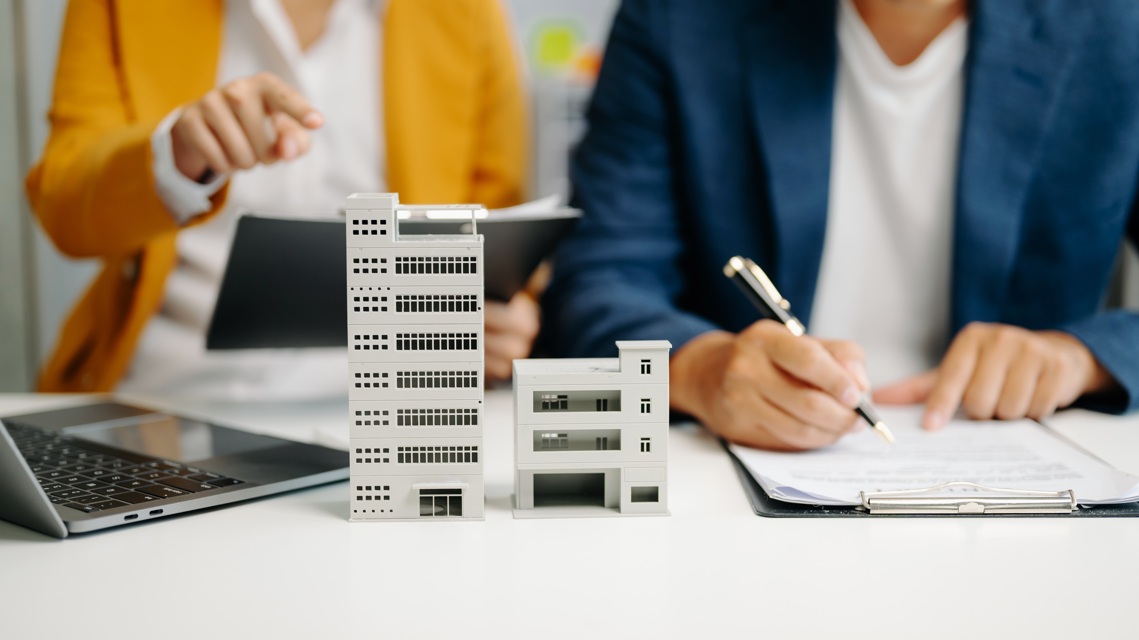 Aspectos legales que debes conocer al comprar un apartamento: